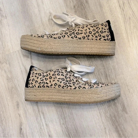 Women’s Toms Cheetah Cassiah Canvas Laceup Espadrilles Platform Sneakers 9.5 - Picture 4 of 6